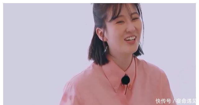 黄轩当店长的综艺,节目形式像《中餐厅》,首期嘉宾王一博变话痨