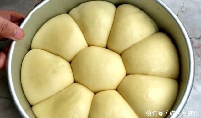 苹果|家里有苹果和面粉,就能做面包,不用烤箱,做法简单,香甜又松软