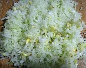 萝卜丸子怎么做好吃，教你一招，香脆酥软，一口气能吃一盘！