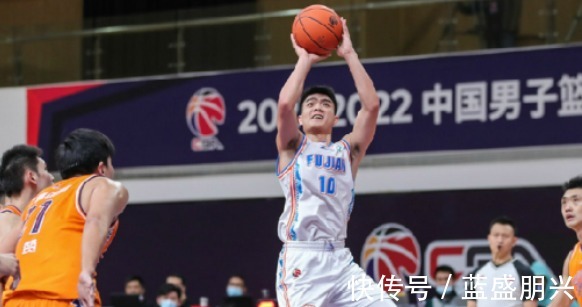 助攻榜|第一階段助攻榜TOP20黎伊揚(yáng)力壓郭艾倫，一國(guó)家隊(duì)后衛(wèi)竟未入圍！