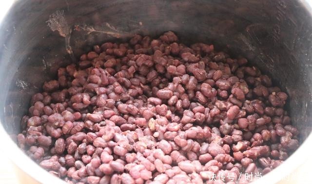 水油皮|外面一个要8块钱,自己在家做好吃无添加,咬一口酥得掉渣,太香