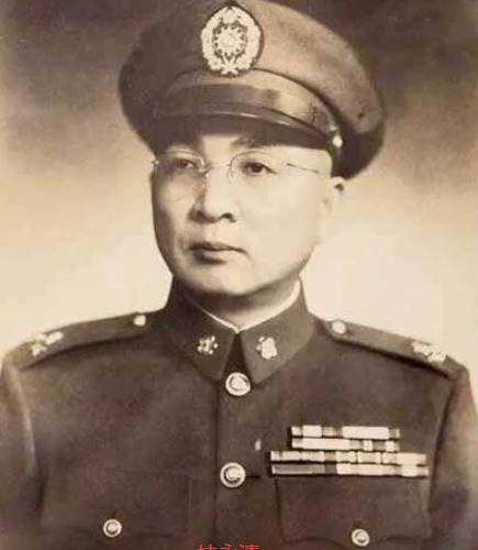 软禁|张少帅被软禁，部下霍守义警告老蒋：你敢动他，我就动你