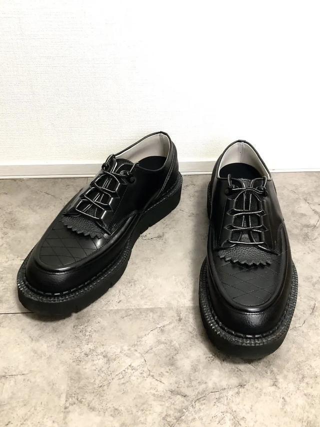 foot the 只有那些最叛逆、最朋克的人,才敢欣赏这样的鞋