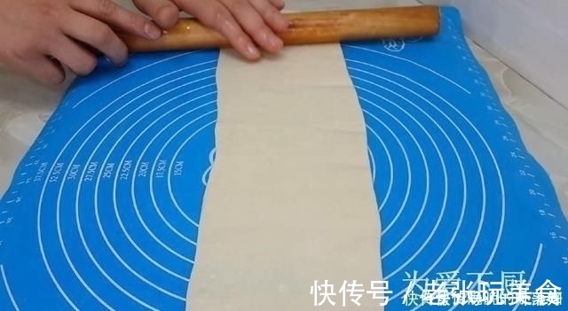 以后葱花饼别再买了，加2勺麻酱，不烫面不发面，比鸡蛋饼都好吃