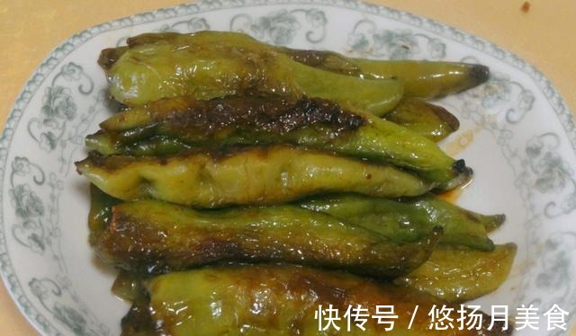 一道简单易做的虎皮尖椒,深受大伙的喜爱,你了解吗!