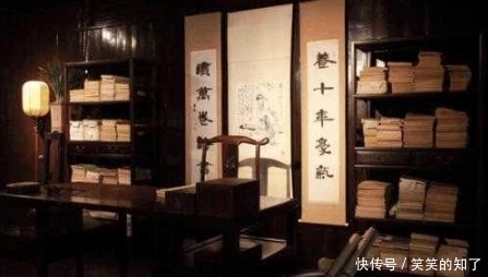 经典|民间经典对联, 上联: “坐, 请坐, 请上坐”, 下联难倒一片文豪!