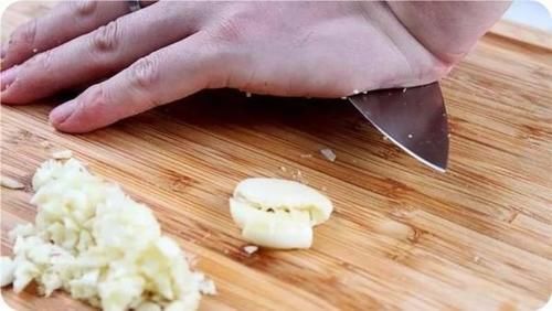 超爱吃的牙签肉,烧烤风味,一口一个,特解馋~