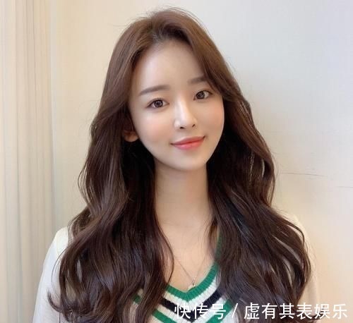 头型 女发别乱剪,高人气发型20款送给大家,很多女性都喜欢