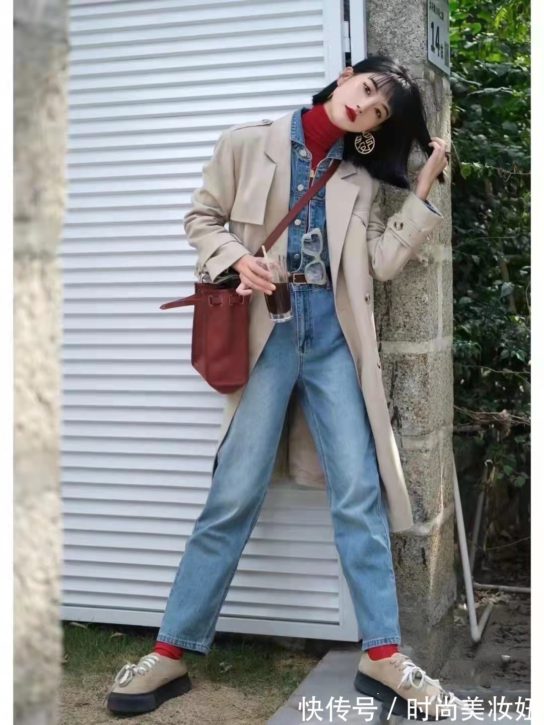 选用|新年的“开运穿搭”,红蓝搭配太绝了,不仅显气质还很洋气