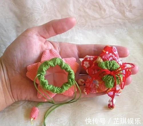 束口袋也能这么美,旧衣服就能做!旧物改造DIY手工布艺附教程