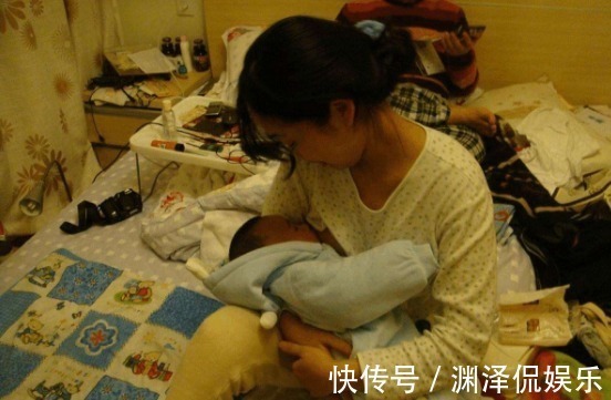 差别|双胞胎出生后,一个吃母乳,一个喝奶粉,5个月后差别不是一般大