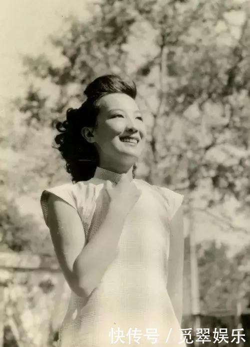 一生四段感情,备受折磨无一美满,37岁匆匆离世,原来爱就是惩罚