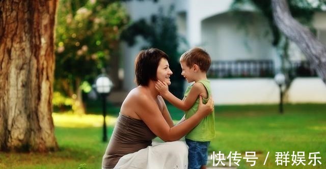 投诉|儿子深夜发高烧,医院排800多号,宝妈心急投诉,医生:自作自受