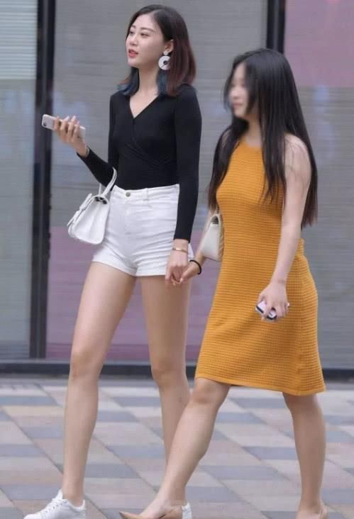 时尚达人们|街拍美女:一米八的小姐姐,这双腿完美