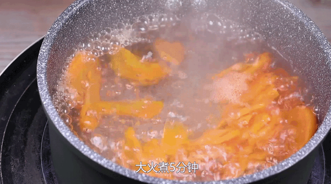 别给宝宝煮小米粥了，搅一搅就出锅，比小米粥营养，出锅就秒光