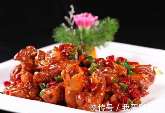 大蒜切丁|只需简单四步教会你做红烧猪蹄
