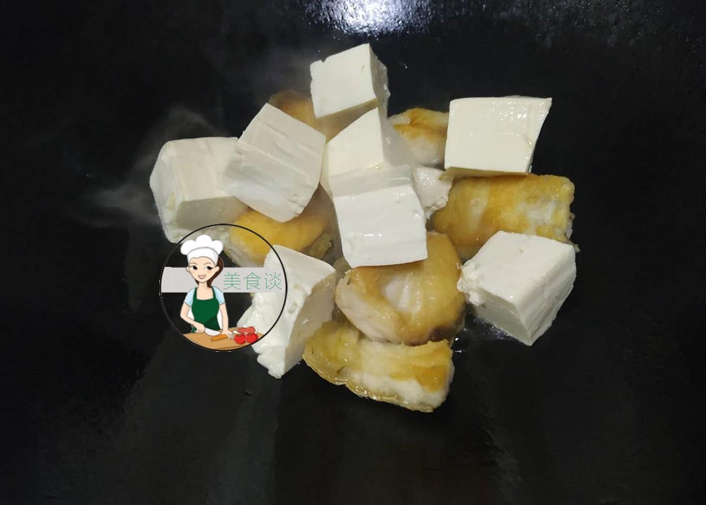 吃法|豆腐和此是绝配，一起下锅焖，又香又下饭，连吃三天都不腻！
