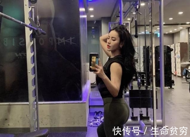 臀部|韩国女子热爱健身，小麦色皮肤搭配玲珑曲线，展现极致健康美