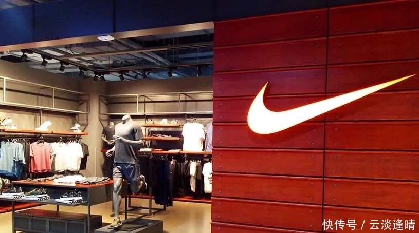 区别对待?耐克在美国惹众怒后立马澄清,在华至今仍未表态