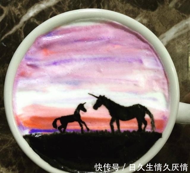 男子|韩国男子将咖啡做成了美图,顾客看的多喝的少