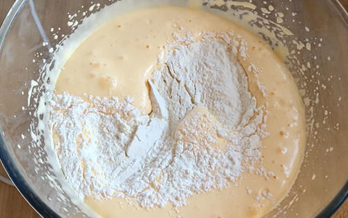 普通蛋糕华丽变身莱明顿蛋糕，原来这么简单，高端大气，绵软细腻