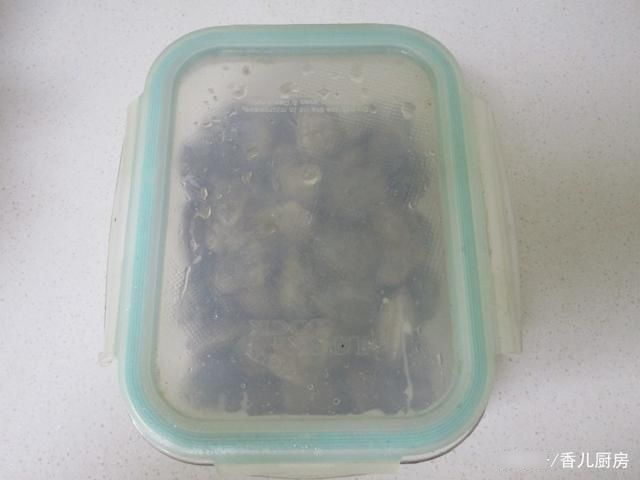孩子|1分钟让花蛤吐净泥沙，这样做，鲜香味美，孩子还嫌我买少了