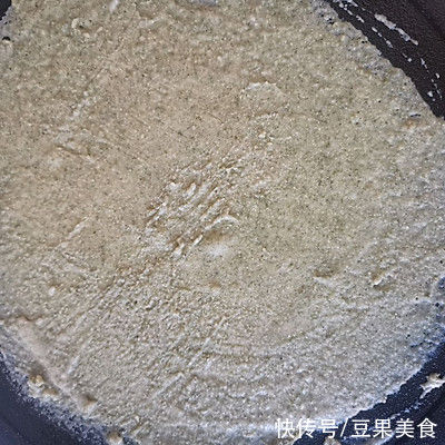煎饼果子|天津最爱的早餐～煎饼果子这样吃，全家都喜欢