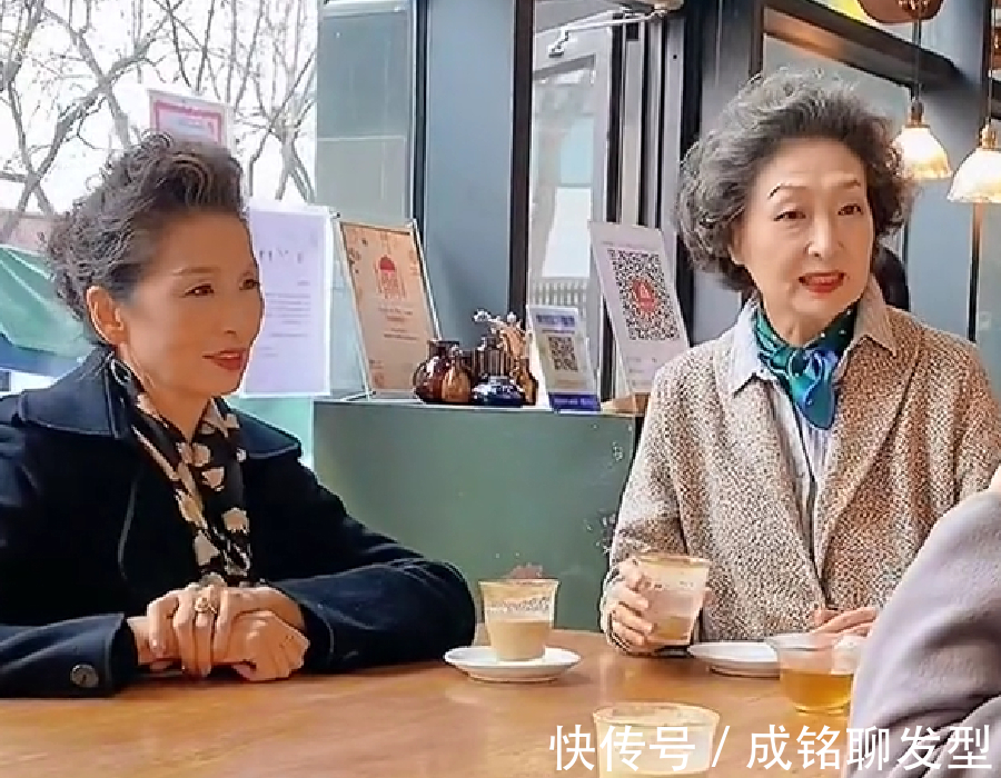 同龄人 五六十岁烫纹理,七十岁烫小卷,八十岁不染发,优雅老去才最美