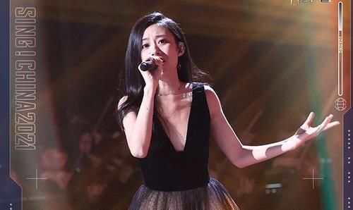 中国好声音:八强独苗男学员垫底出局,五朵金花会师总决赛