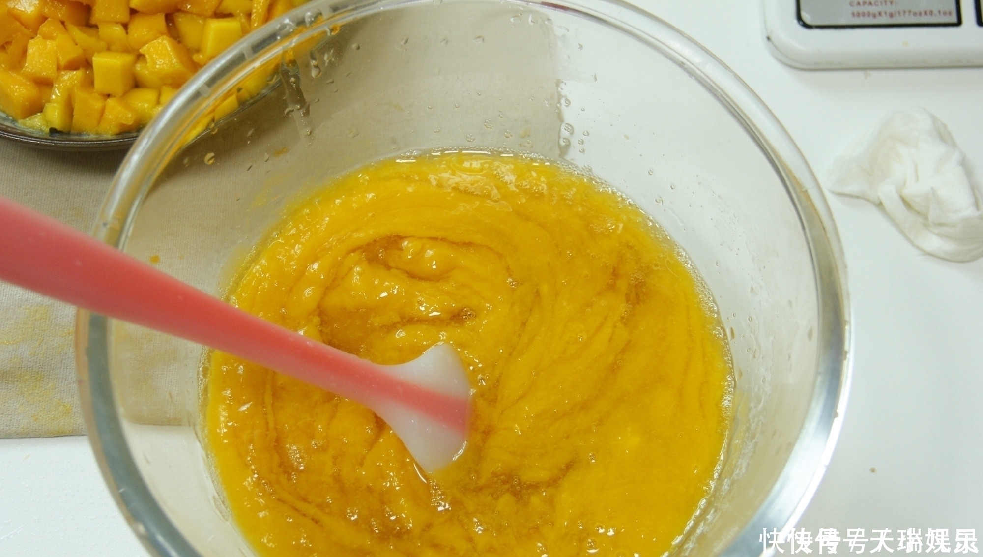 原来做蛋糕这么简单,不用烤箱也能做,再也没有在外面买过了