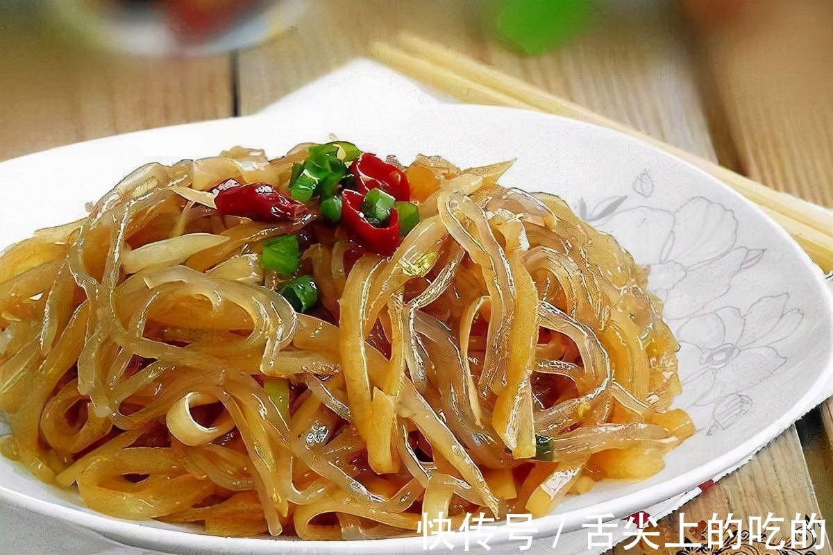 冬天，大鱼大肉吃腻了，教你4道素菜做法，清淡营养又健康