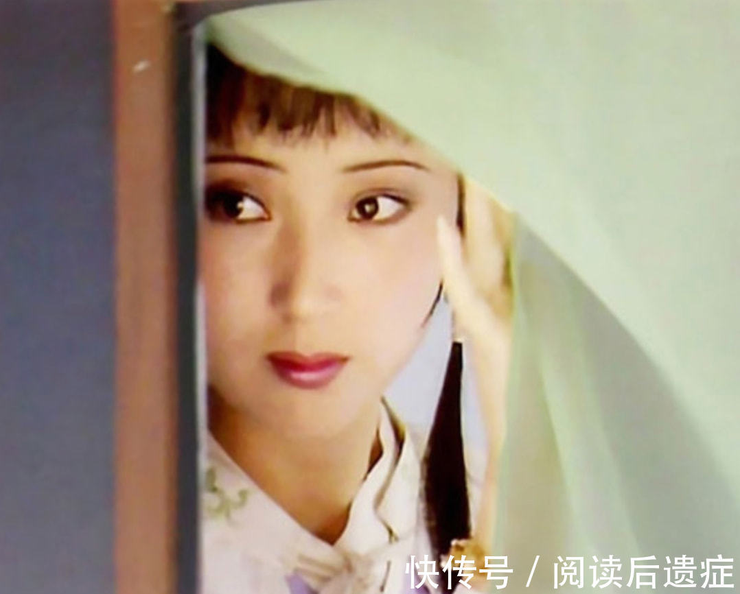 元春#《红楼梦》:贾元春和姐妹们的灯谜活动,贾环为何也能混进来?