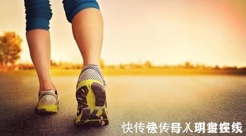 早上空腹吃|早上空腹吃苹果,或对身体会有3种好处,血糖高的人不妨了解下