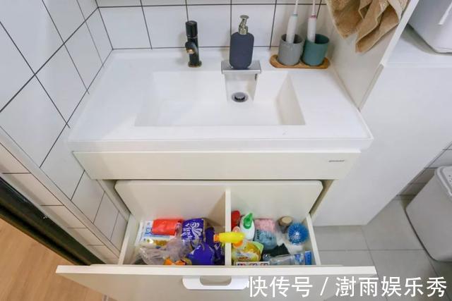 储物区|90㎡两室一厅,看完她的家,我觉得一半设计师都要失业了!