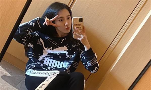 少女|硬糖少女的手机壳,郑乃馨唯美,张艺凡简约,看到赵粤:直女本女