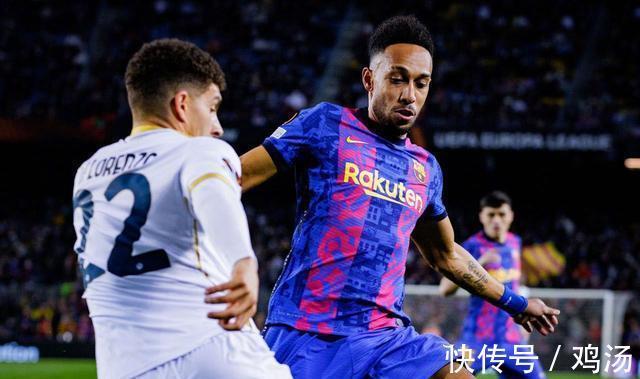 巴萨|1-1!9万人狂嘘巴萨亿元先生,费兰4次错失良机,哈维抱头惋惜