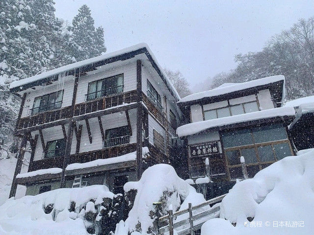 山形县·山林秘境里的私汤「新高汤温泉吾妻屋旅馆」