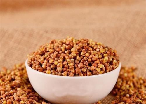 黑豆黑豆|患有高血压,这几种食物要多吃,净化血液,血压稳降不升