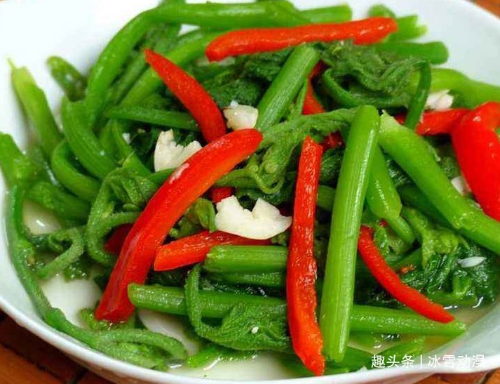 補(bǔ)充眼睛營養(yǎng)緩解疲勞，孩子愛吃保護(hù)視力營養(yǎng)菜，清淡營養(yǎng)維C高