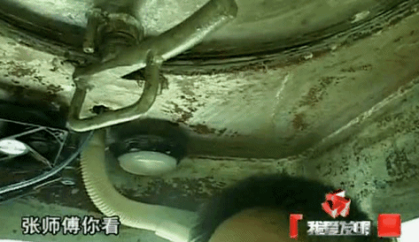 石磨|手搓潜水艇、脚踩机器人,央视的综艺才是玩得最野的那个