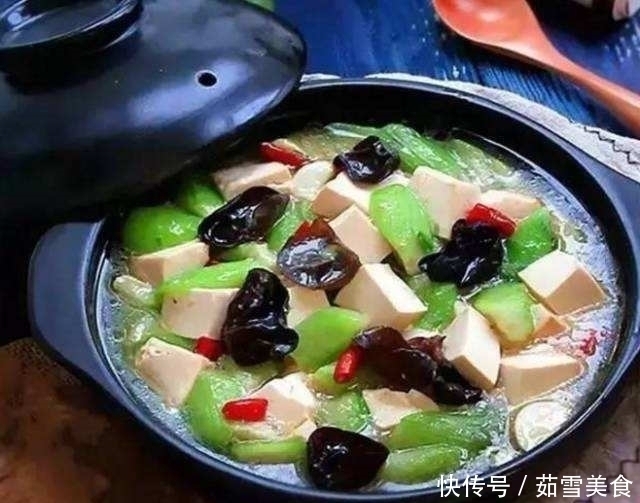 百吃不厌的几道家常下饭菜,三天两头就要吃一次,一大盘不够吃