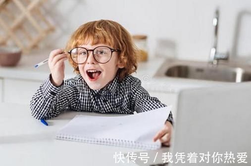 脚部|美国儿科博士:宝宝身上这3处要多摸,会更聪明,很多家长都不碰