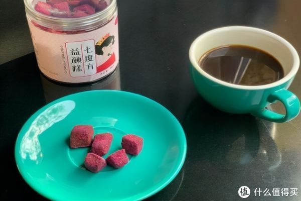 黑芝麻丸|提醒女孩子:少吃辣条,多囤这5种零食,好吃又养人,告别黄皮