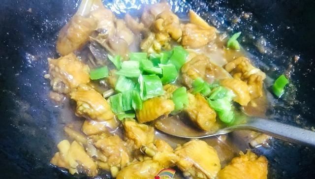 猪肉|少吃点猪肉多吃些它，促进儿童智力发育，当妈妈的要做给孩子吃