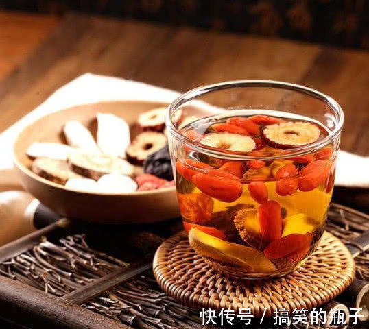 营养物质|你真的会泡枸杞吗泡错了等于白泡,这么做才能发挥最大功效