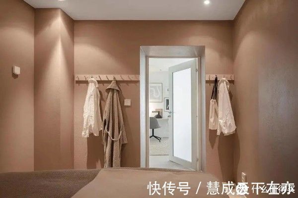 书房|她家64㎡,全屋装修简单素雅,光一个客厅就把人迷住了,真好看