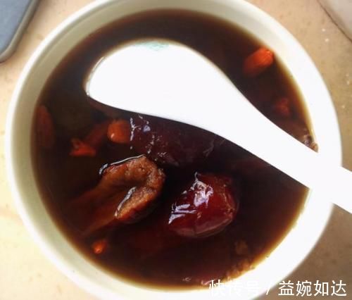 胞脉|宫寒百病生，2个调理动作，坚持每天做可以暖子宫，子宫暖气色好