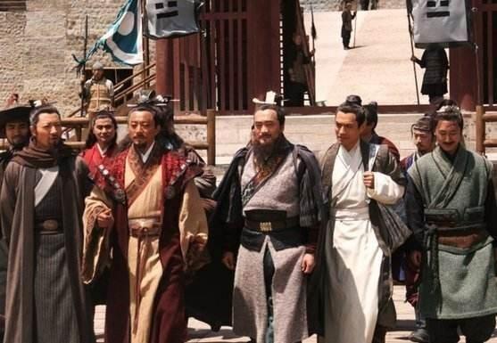 梁山|《水浒传》中,梁山好汉因何很多都没有娶老婆因宋江做了一件事