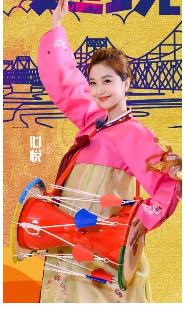 辽宁卫视美女主持人：刘心悦