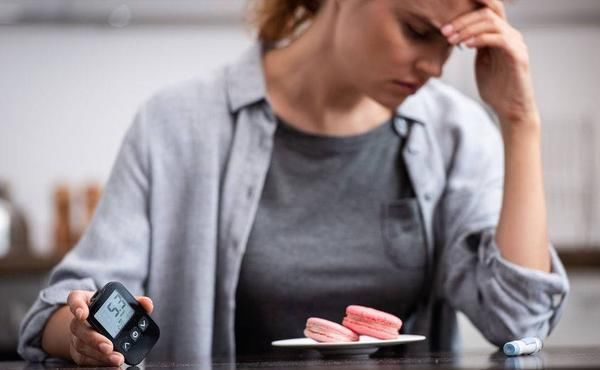 祸根|糖尿病的“祸根”终于揪出来了,医生提醒4种不甜的食物,再爱吃也要忍住